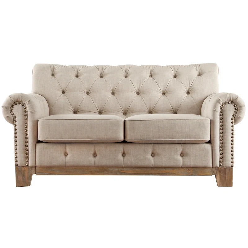 Gecapitonneerde Chesterfield loveseat met gerolde armleuningen en nagelkopaccenten