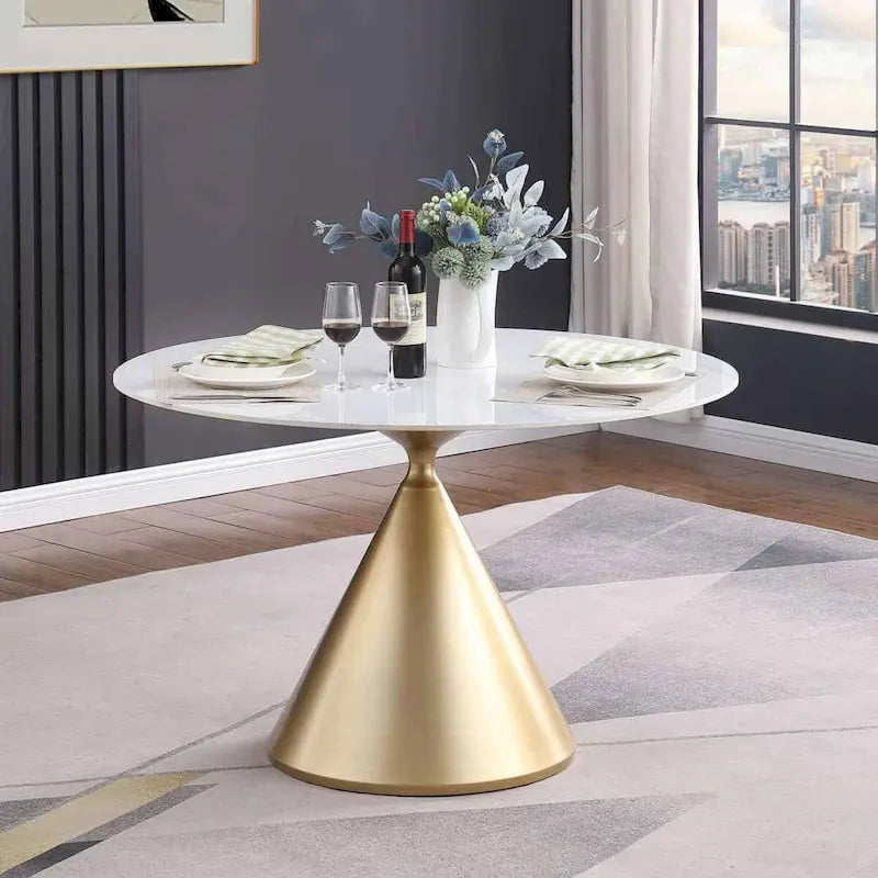Moderne ronde eettafel met gouden metalen onderstel