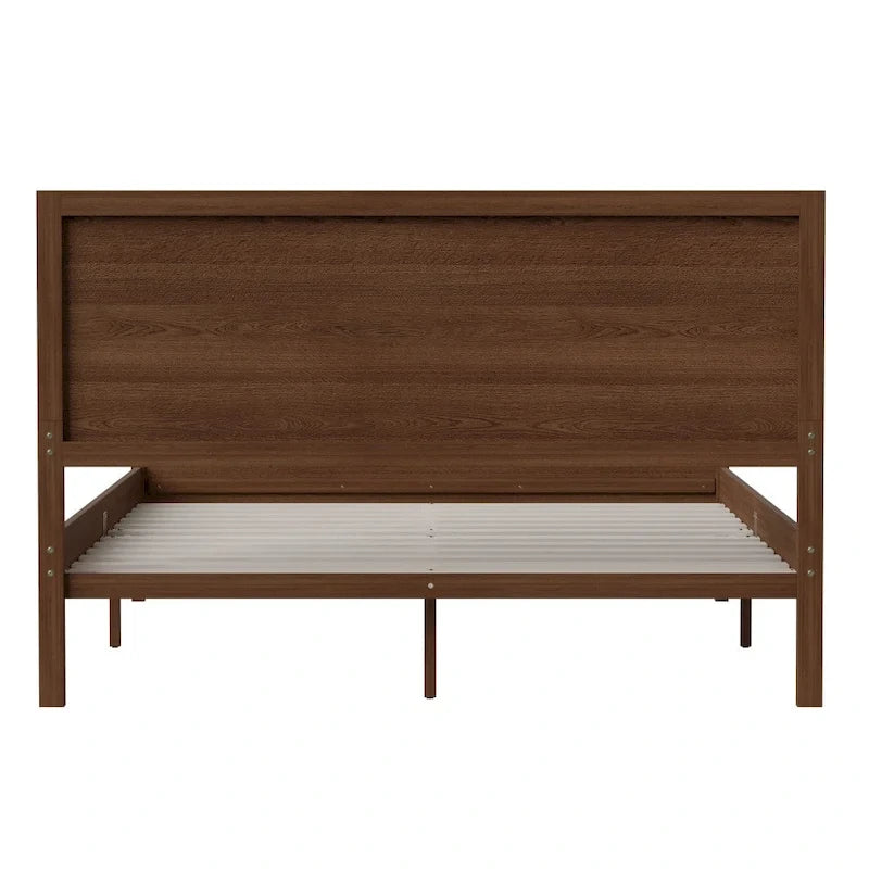 Massief houten platformbed met hoofdbord en houten latten