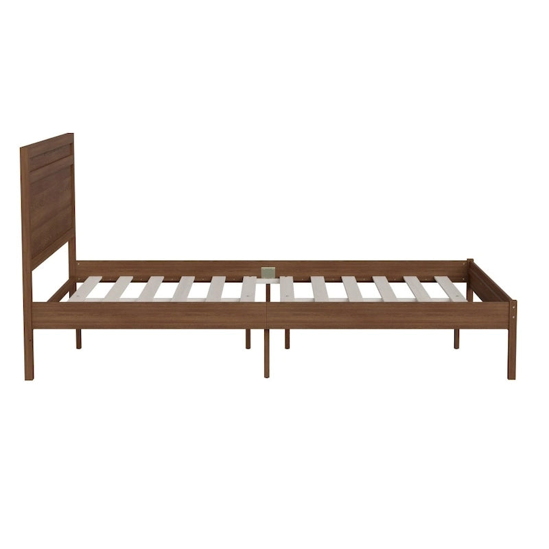 Massief houten platformbed met hoofdbord en houten latten